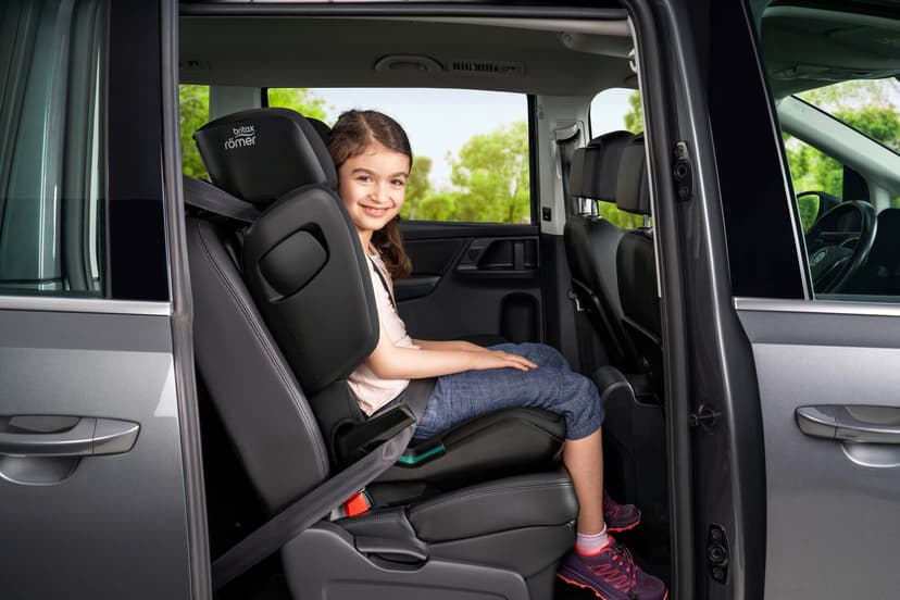 BRITAX RÖMER car seat KIDFIX 2 Z LINE, from 4 to 12 Years Old Children, ISOFIX Car Seat, Child from 15 to 36kg (Group 2/3), Midnight Grey - 3