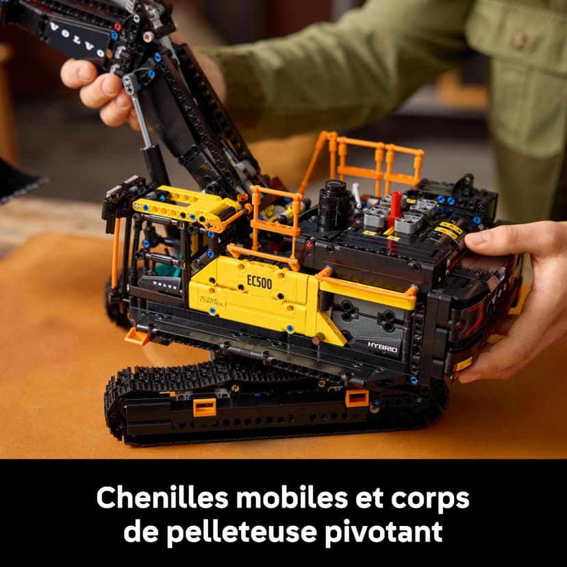 LEGO Technic Pelleteuse Volvo EC500 Hybride - Maquette pour Adulte de Véhicule de Construction Motorisé - Bras Articulé & Chenilles Mobiles - Marteau & Pelle - Cadeau Original 42215 - 7