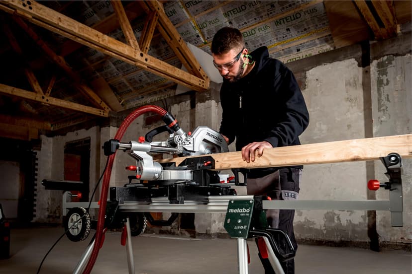Metabo KGS 254 M 613254000 Crosscut Mitre Saw (220-240 V / 50-60 Hz) - 3