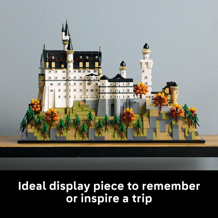 LEGO Architecture Neuschwanstein Castle - DIY Display Model Kit for Adults - incl. Towers, Courtyards & a Detailed Interior - History Gift for Fans - 21063 - 7