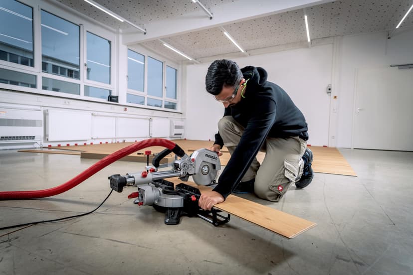Metabo KGS 254 M 613254000 Crosscut Mitre Saw (220-240 V / 50-60 Hz) - 5