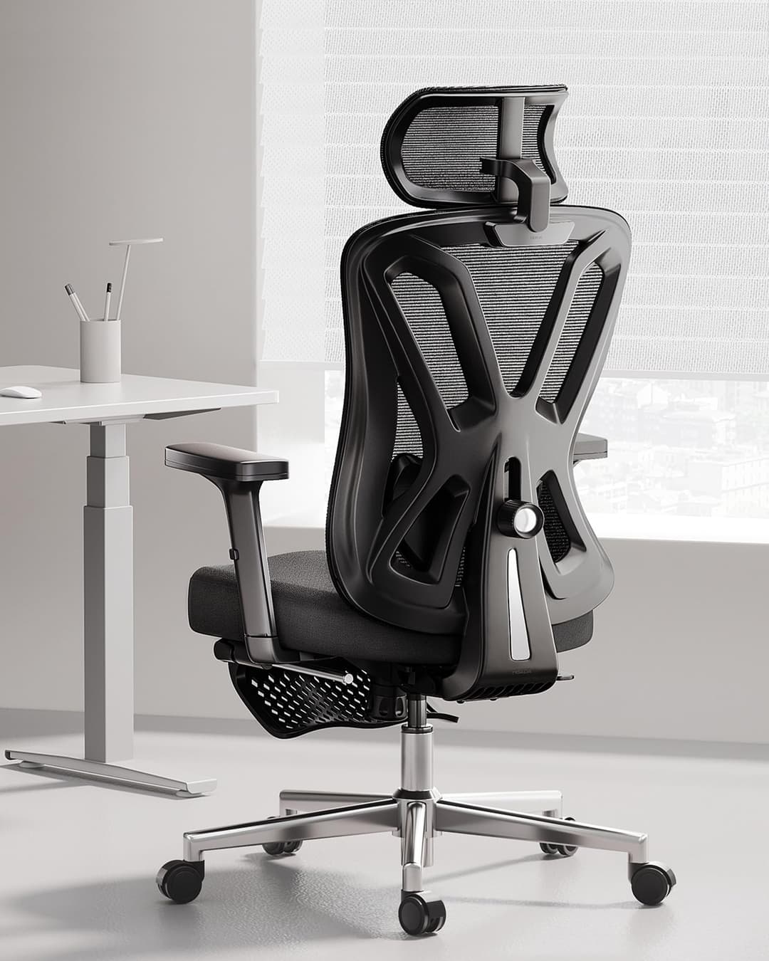 Hbada P5 Chaise de Bureau Ergonomique Fauteuil de Bureau - Soutien Lombaire 2D Réglable, Appui-Tête et Accoudoirs Réglables, Inclinaison 135°, Noir avec Repose-Pieds
