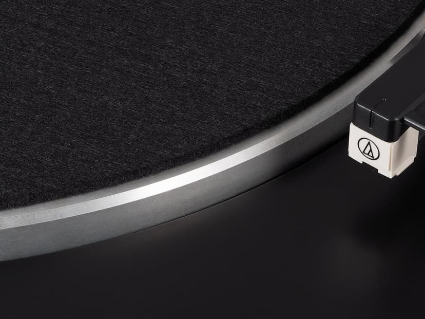 Audio-Technica LP60XBK Fully Automatic Belt-drive Stereo Turntable Black - 5