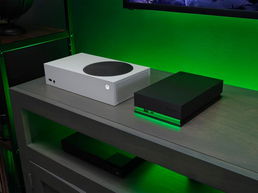 Seagate Game Drive Hub 8TB, External Hard Drive Desktop, USB 3.2 Gen 1, Dual USB-C and USB-A ports, Xbox Certified, with RGB LED lighting, Data Rescue Services (STKW8000402) - 7