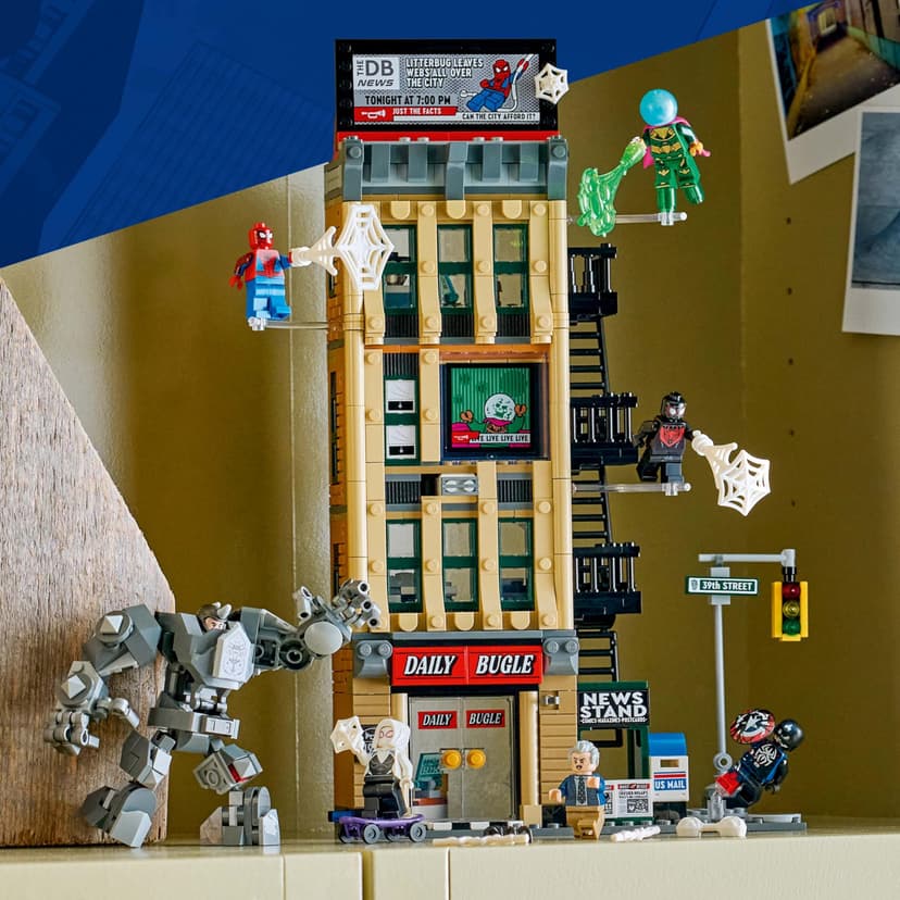 LEGO | Marvel Spider-Man vs. Mysterio: The Daily Bugle Building - Superhero Toy w/a Mech Action Figure & 7 Minifigures - Birthday Gift for 10+ Year Old Boys & Movie Fans - 76342 - 2